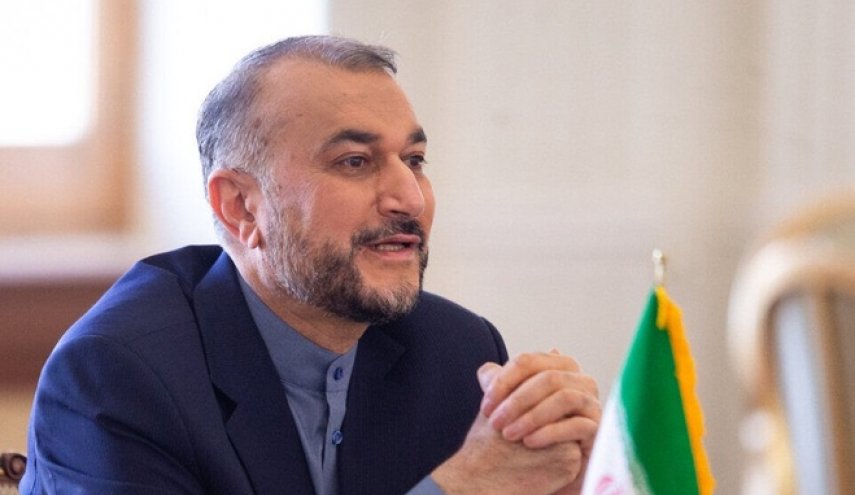 عیادت امیرعبداللهیان از مجروحان حادثه حمله به سفارت جمهوری آذربایجان