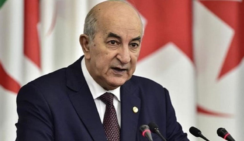 الرئيس الجزائري يؤكد استعداد بلاده للمساعدة باستقرار اليمن وليبيا وسوريا والسودان وتمسّكه بمبادرة السلام