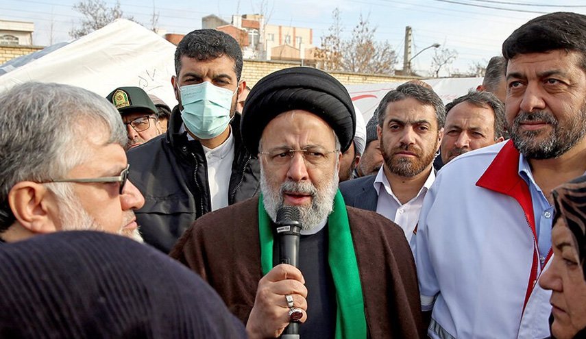 رئیسی: رفع مشکلات زلزله‌زدگان وظیفه دولت و مسئولان است