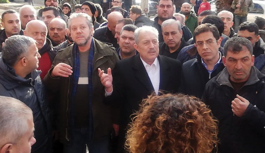 رئيس الحكومة السوري يتفقد أعمال الإنقاذ في اللاذقية