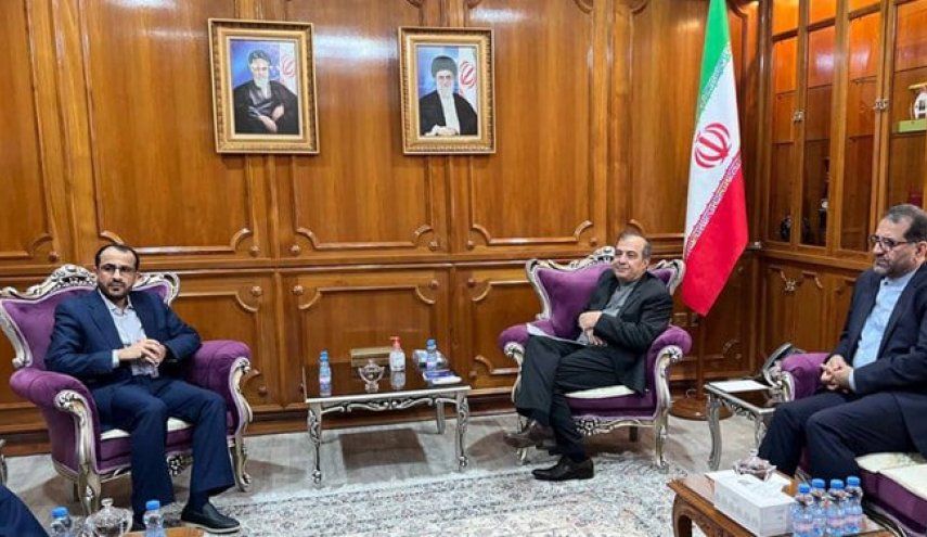 دیدار خاجی با محمد عبدالسلام در مسقط
