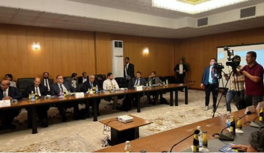 البرلمان الليبي يرفض مبادرة المبعوث الأممي