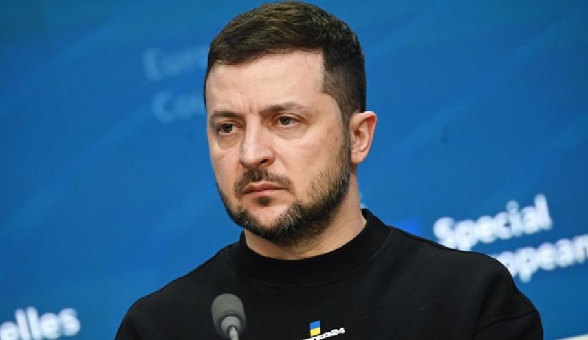 زلنسکی: ارتش اوکراین از کمبود سلاح و مهمات رنج می‌برد

