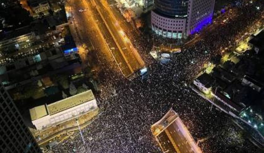 فعالان مجازی: رژیم صهیونیستی در آستانه جنگ داخلی است
