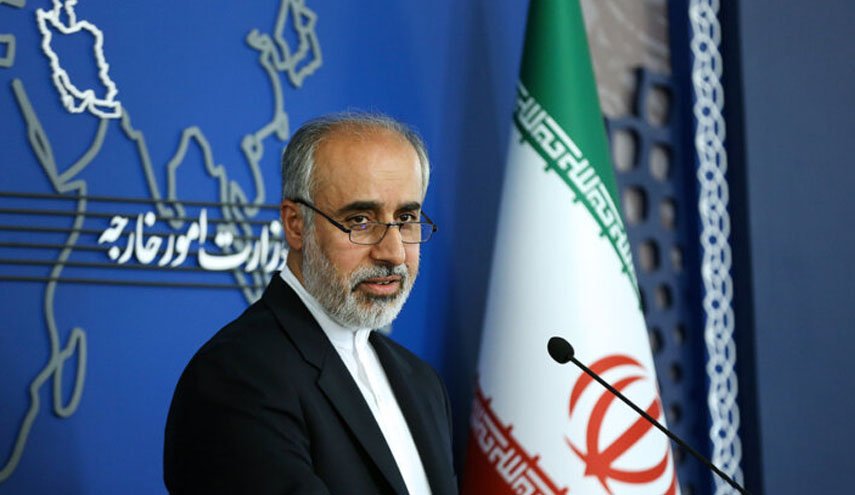 کنعانی: ایران به مسیر دیپلماسی پایبند است/ انتظار از نشست امروز شورای حکام متاثر از تفاهمات گروسی در تهران/بازرسی های آژانس طبق برنامه صورت می گیرد، افزایش بازرسی ها مطرح نیست/کسی نمی‌تواند ایران را بخاطر رابطه نظامی با روسیه مواخذه کند/گزینه های امید درزمینه تبادل زندانیان با آمریکا بسته نشده است/ تکذیب خبر بسته شدن سفارت انگلیس در ایران/فرافکنی در باره حضور سرکرده القاعده در ایران/ گروه‌های تجزیه طلب و تروریست در اقلیم کردستان عراق باید خلع سلاح شوند/خطوط قرمز ایران در برجام؛توافق موقت درکار نیست/ حضور اقتدار آفرین ناوگان های نظامی ایران در دریای کارائیب 