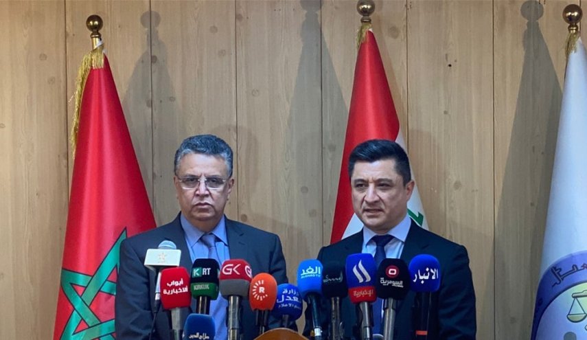 وزيرا العدل العراقي والمغربي يوقعان بروتوكول تفاهم بين البلدين
