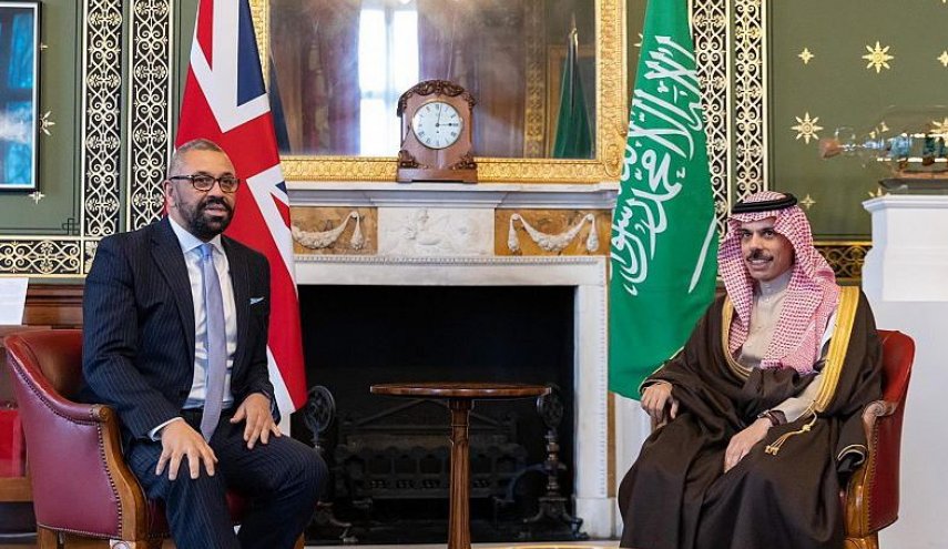 لقاء بين وزير الخارجية السعودي ونظيره البريطاني...هذا ما بحثاه