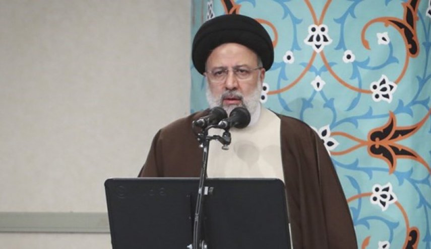 رئيسي: الشعب الايراني احبط بوعيه مخططات العدو في حربه الهجينة