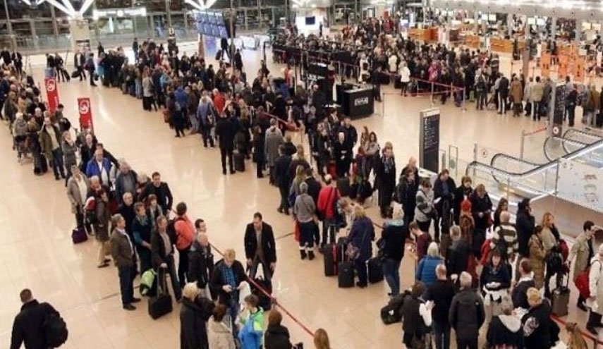اعتصاب کارمندان فرودگاه لندن همزمان با تاج‌گذاری چارلز سوم