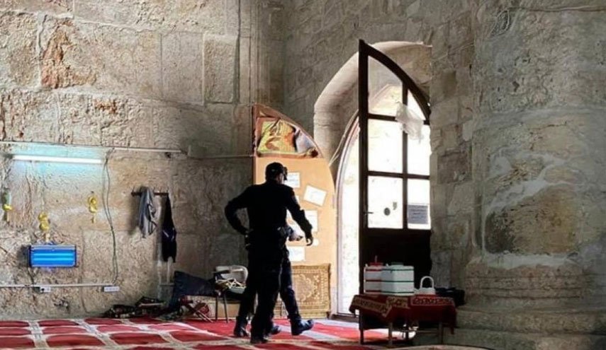 رئيس هيئة مقدسية: شعبنا مستعد للدفاع عن باب الرحمة 
