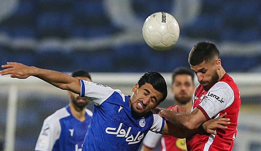 پرسپولیس با شکست استقلال در داربی صدرنشین شد