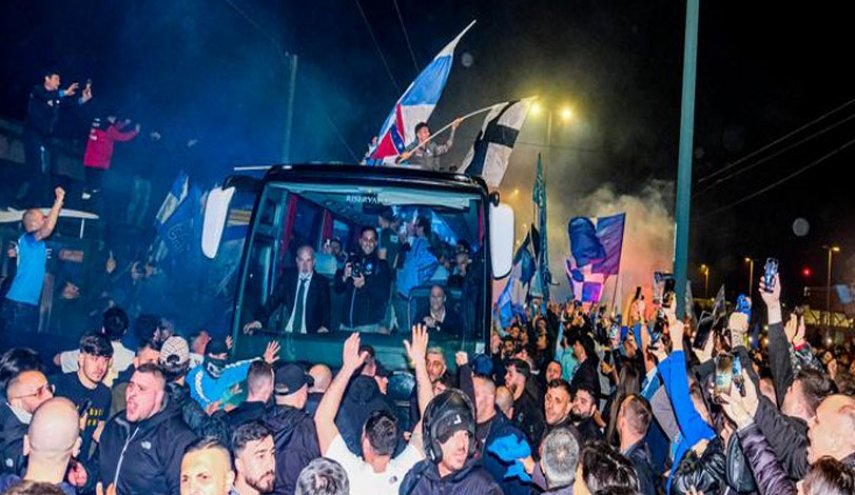 قتيل و200 جريح في احتفالات فوز نابولي بالدوري الإيطالي