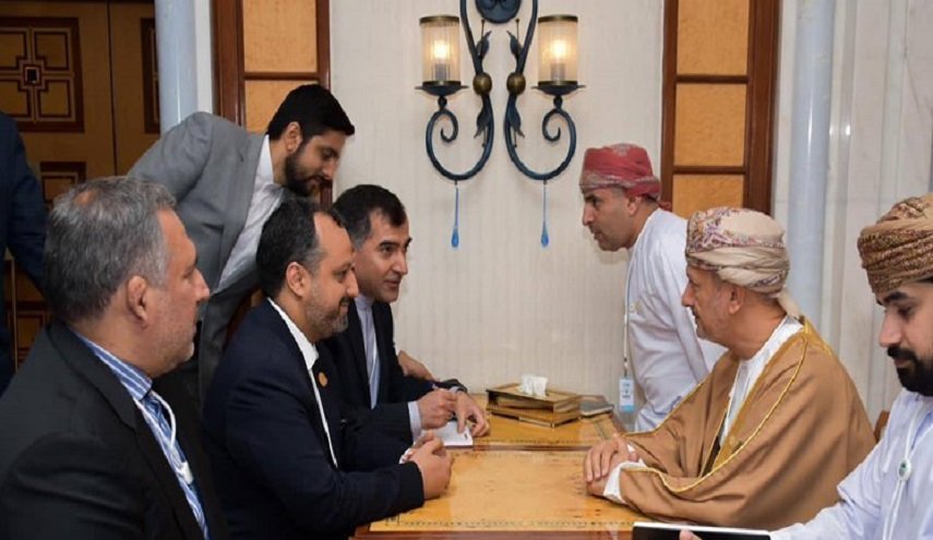 تأكيد إيراني عماني على تنفيذ اتفاقيات الجمارك والاستثمارات
