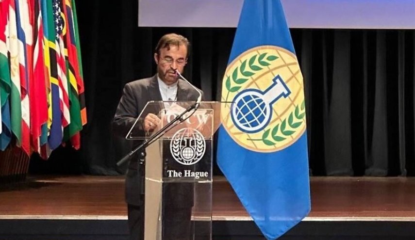 مساعد وزير الخارجية الايراني: الحظر يتعارض مع القانون الدولي ويجب الغاؤه فورا
