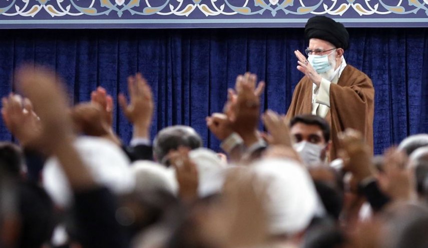 رهبر انقلاب: ایام حج فرصت مغتنمی برای آشنایی واقعی با مسائل جهانی است