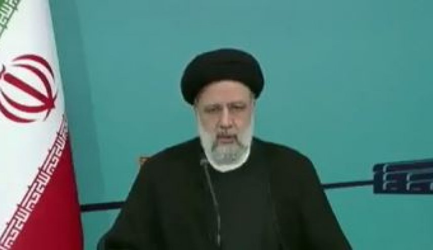 مراسم امضای توافق نامه احداث خط ریلی راهبردی رشت-آستارا بین ایران و روسیه+ ویدیو