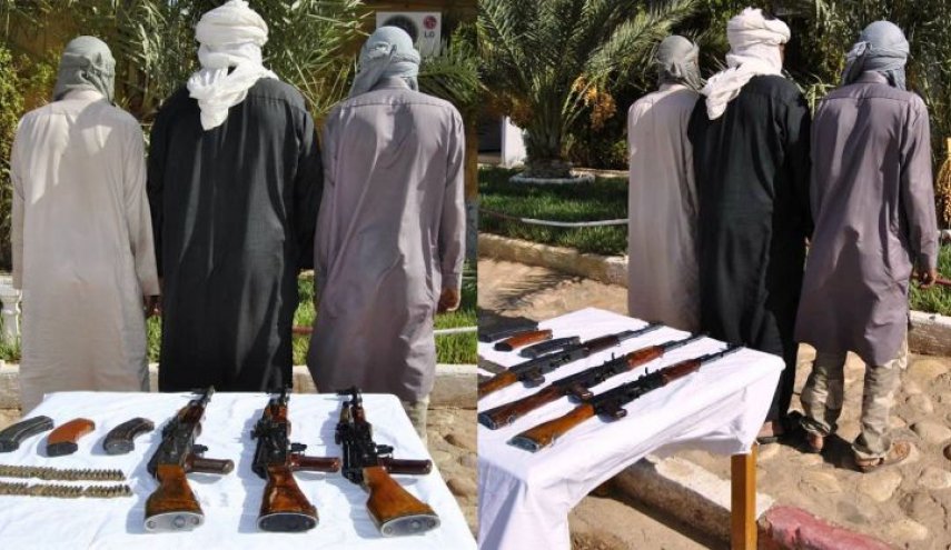 استسلام 3 إرهابيين للجيش الجزائري جنوبي البلاد