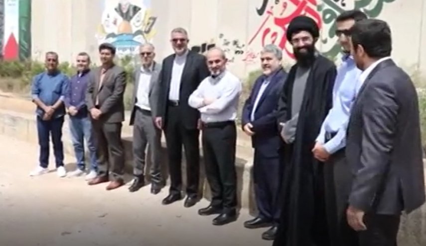 تاکید رییس رسانه ملی بر نقش رسانه ها در مقابله با دشمن صهیونیستی در بازدید از مارون الراس 