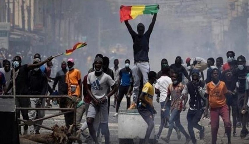 العفو الدولية تحصي 23 قتيلا جراء اضطرابات السنغال وتطالب بتحقيق
