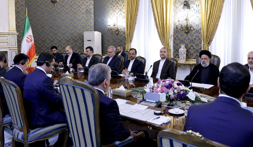 تاکید رئیسی برلزوم تهیه نقشه راه گسترش همکاریهای ایران و  ازبکستان
