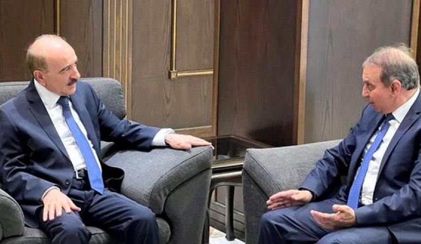 وزير الداخلية السوري والمهجرين اللبناني يبحثان سبل عودة المهجرين السوريين
