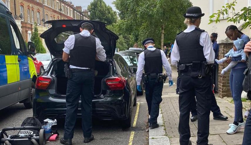 برخورد خودرو به مدرسه در جنوب لندن چند مجروح برجای گذاشت
