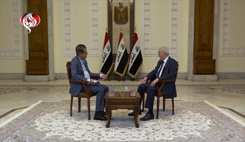 رئیس جمهور عراق در گفتگو با العالم: روابط حسنه ایران و عربستان به تقویت امنیت در منطقه می انجامد / با ایران برنامه هایی برای تامین امنیت مرزها داریم / رایزنیها با ایران در تمام سطوح به صورت هفتگی ادامه دارد/ ما اجازه نمی دهیم از عراق به عنوان پایگاهی برای حمله به کشورهای دیگر استفاده شود/ لطف جمهوری اسلامی ایران به عراق را از یاد نمی بریم