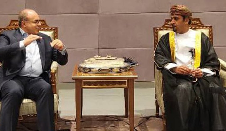 وزير الاقتصاد السوري يصل إلى مسقط
