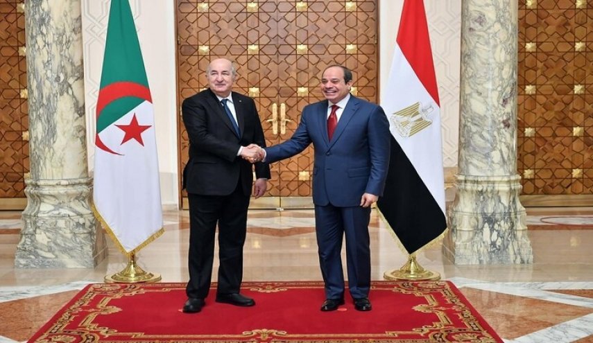 مباحثات بين السيسي وتبون حول القضايا الإقليمية والدولية ذات الاهتمام المشترك
