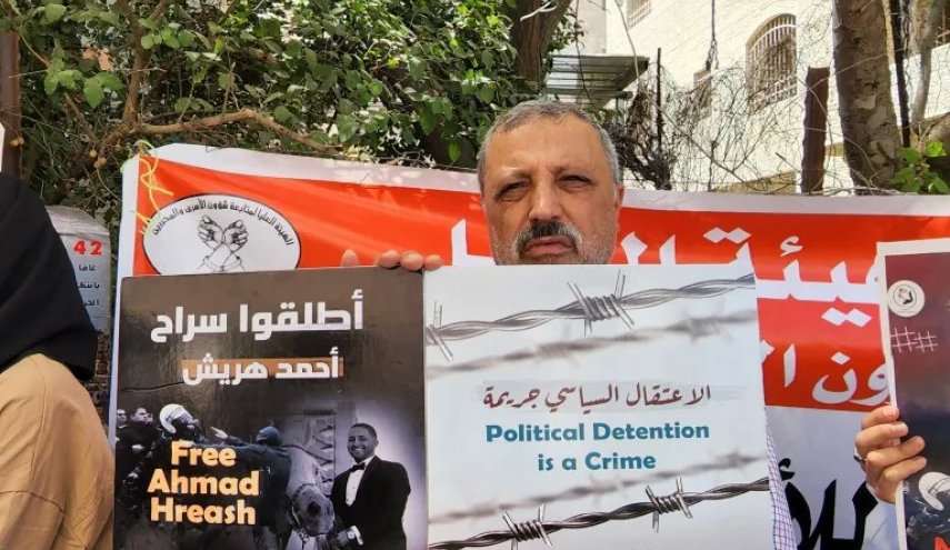 السلطة الفلسطينية تفرج عن قيادات طلابية
