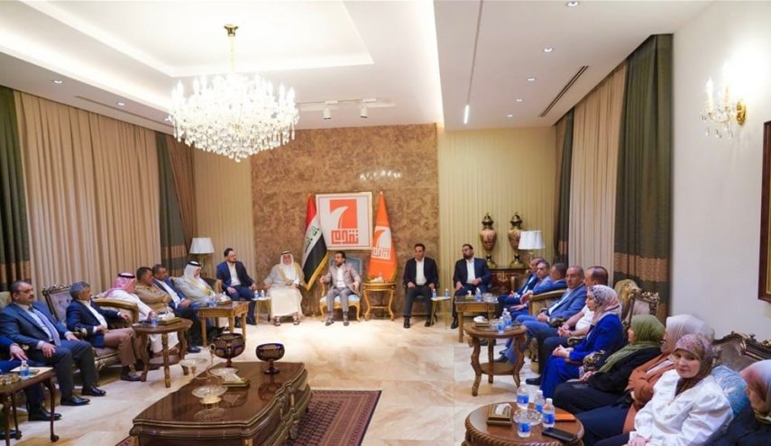 الحلبوسي يجتمع بنواب تقدم لبحث ورقة 'الاتفاق السياسي' و'العفو العام'
