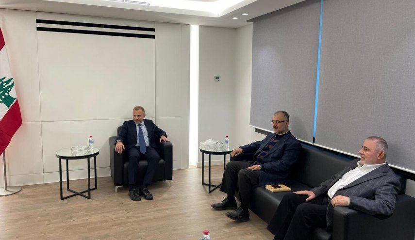 پیشرفت گفتگوی حزب‌الله و جریان آزاد ملی لبنان؛ موضع باسیل به حزب‌الله نزدیک شد