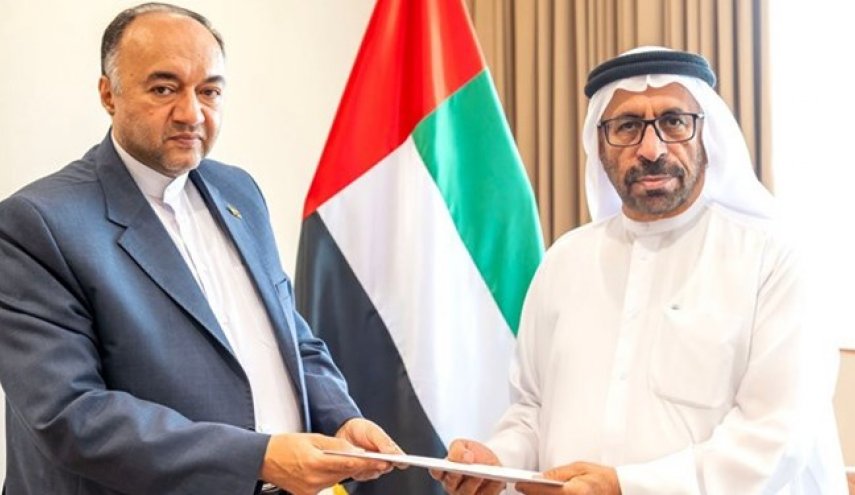 رئيس دولة الامارات يتلقى دعوة الرئيس رئيسي لزيارة إيران