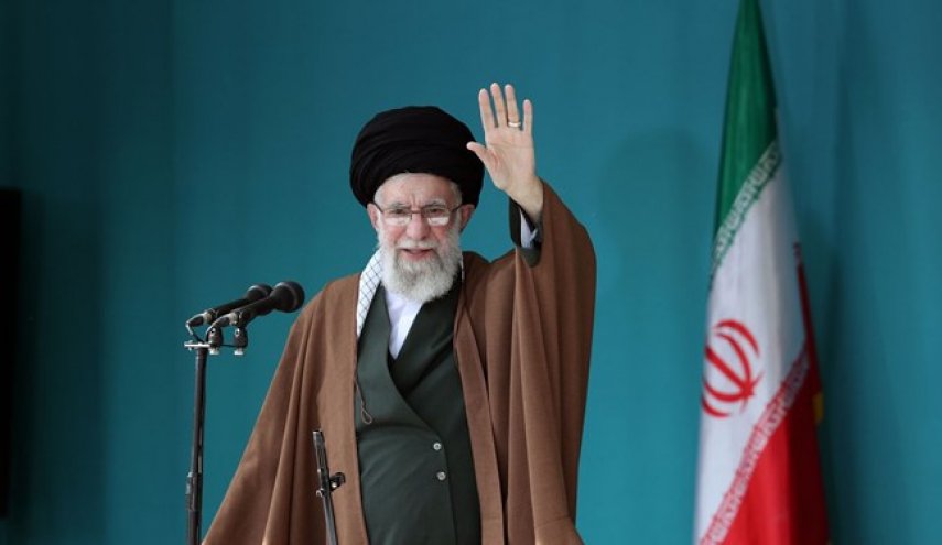 ابلاغ سلام رهبر انقلاب به پاسداران منطقه چهارم دریایی سپاه