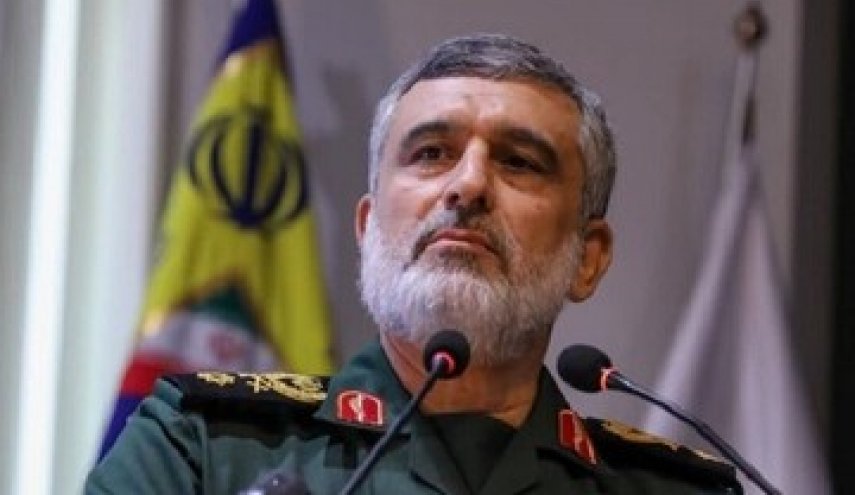 سردار حاجی‌زاده: ابرقدرت‌ها از ایران درخواست خرید تجهیزات دفاعی دارند
