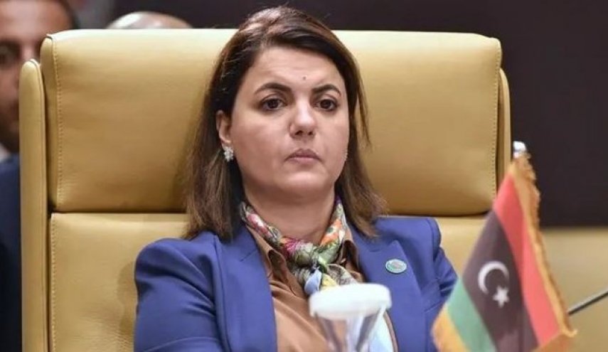 وبگاه «بوابه الوسط»: وزیر خارجه معزول لیبی استانبول را به مقصد لندن ترک کرده است