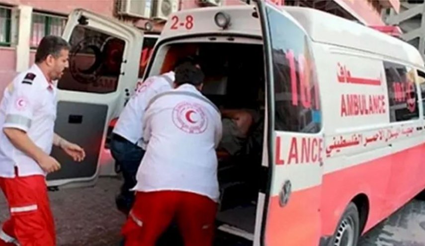 زخمی شدن یک بانوی فلسطینی به ضرب گلوله جنگی در مسجد الاقصی+ویدئو

