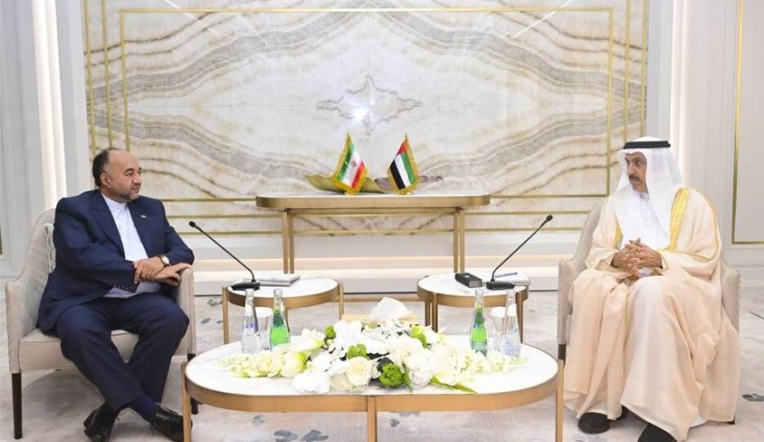 تاكيد ايراني اماراتي على ضرورة تعزيز التعاون الثنائي ورفع مستوى العلاقات