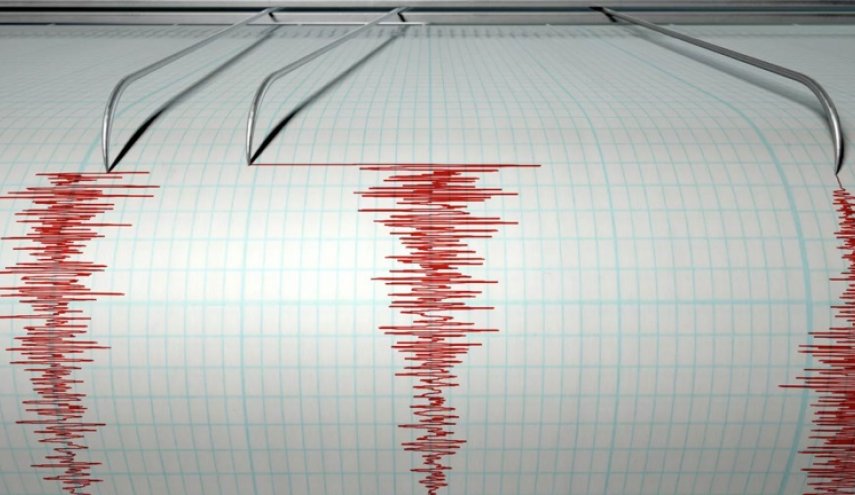 زلزال بقوة 6 درجات يضرب قبالة سواحل إندونيسيا
