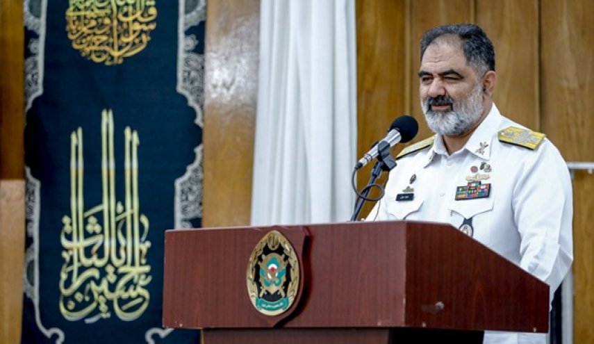 دریادار ایرانی: دشمنان جرأت تعرض به هیچ مرز آبی و خاکی کشورمان را ندارند
