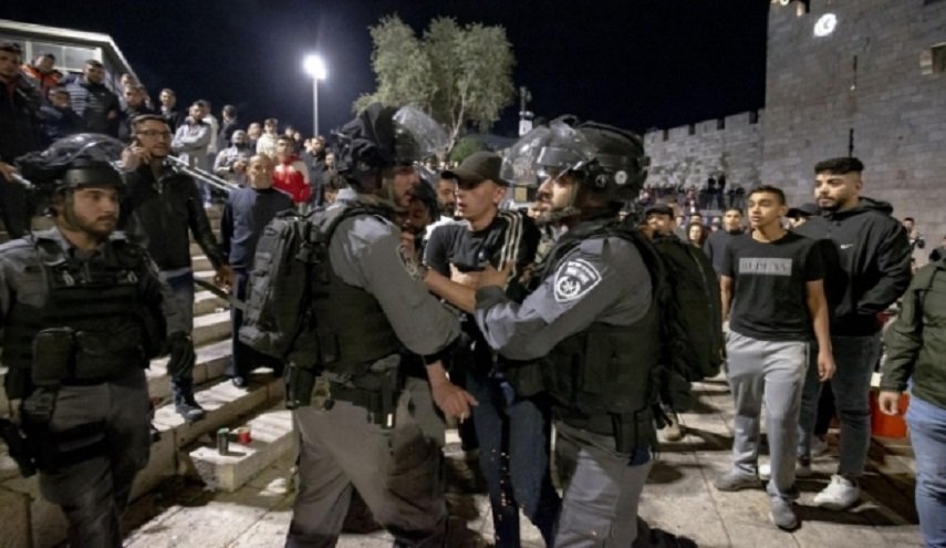 اعتداءات للإحتلال والمستوطنين في الضفة والقدس
