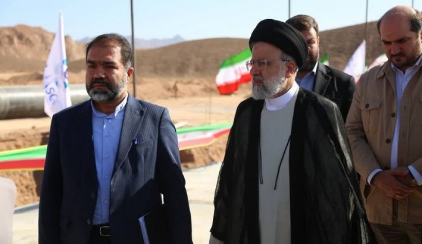 سفر رئیس جمهور به استان اصفهان/ آغاز اجرای مرحله دوم انتقال آب از دریای عمان به اصفهان