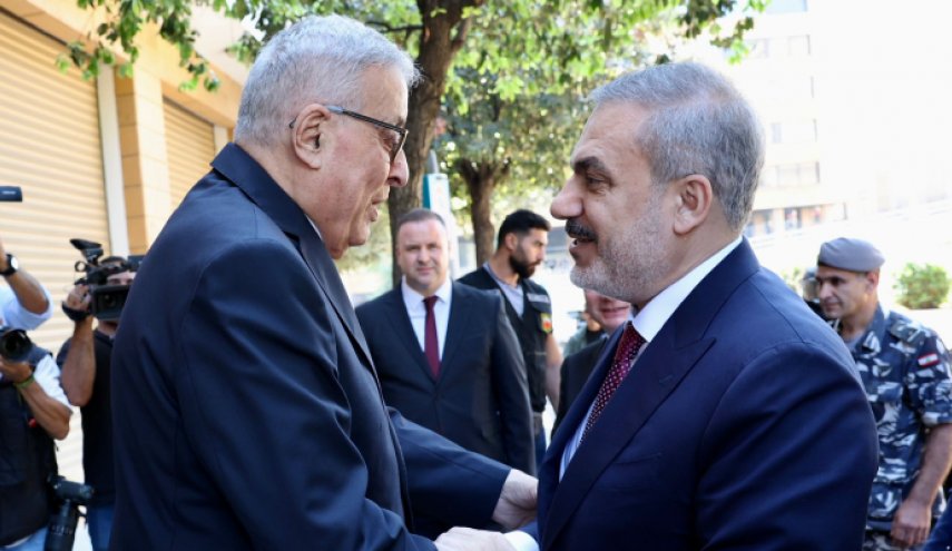 وزير خارجية لبنان: 'الاحتلال'  يصب 'الزيت على النار'
