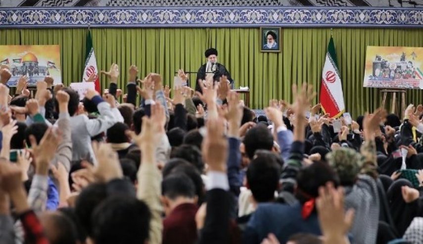 انتساب دشمنی‌های آمریکا به تسخیر لانه‌ی جاسوسی، دروغ بزرگ است/ پیروزی نهایی و نه‌چندان دیر با ملت فلسطین خواهد بود