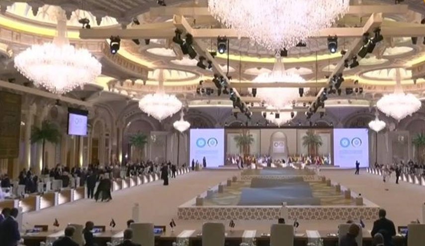 اجلاس اضطراری سران کشورهای اسلامی در ریاض/ بن سلمان: عملیات نظامی علیه غزه فورا متوقف شود/ محمود عباس: ملت فلسطین با نسل کشی مواجه است/ اردوغان: اسراییل باید بخاطر جنایات ضد بشری مجازات شود