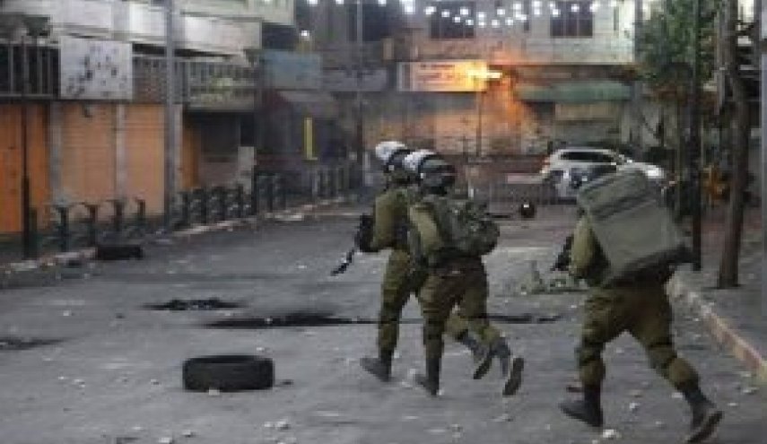 تداوم تبادل آتش در شمال فلسطین اشغالی/ آژیرهای خطر به صدا درآمد

