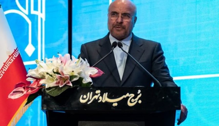 قالیباف: انقلاب اسلامی و جهان اسلام با جنگ ترکیبی مواجه است