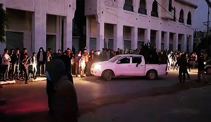 نمایش قدرت گردان‌های القسام در تحویل اسرای اسرائیلی از قلب شهر غزه