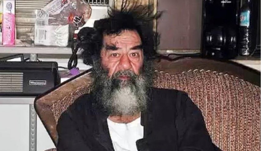 تفاصيل جديدة عن أخر لحظات الطاغية صدام في حفرة العنكبوت قبل القبض عليه 