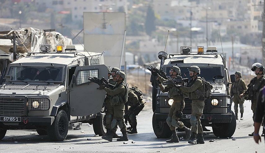 الاحتلال يقتحم 'اريحا' ويصيب شابا ويعتقل فتاة